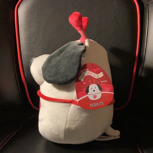 Squishmallow Snoopy NWT - Picture 2 of 4